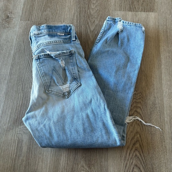 Mother Superior The Tomcat Distressed Straight Leg Jeans In The Confession 27 - Picture 6 of 12